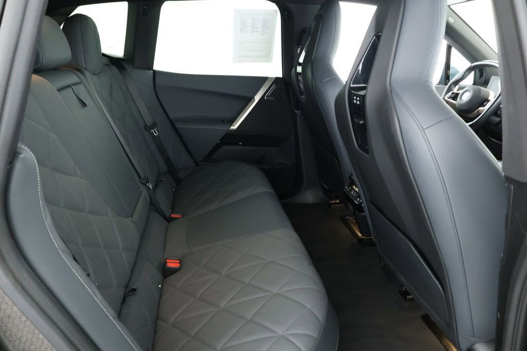 Used 2023 BMW iX M60 w/ Executive Package image 21