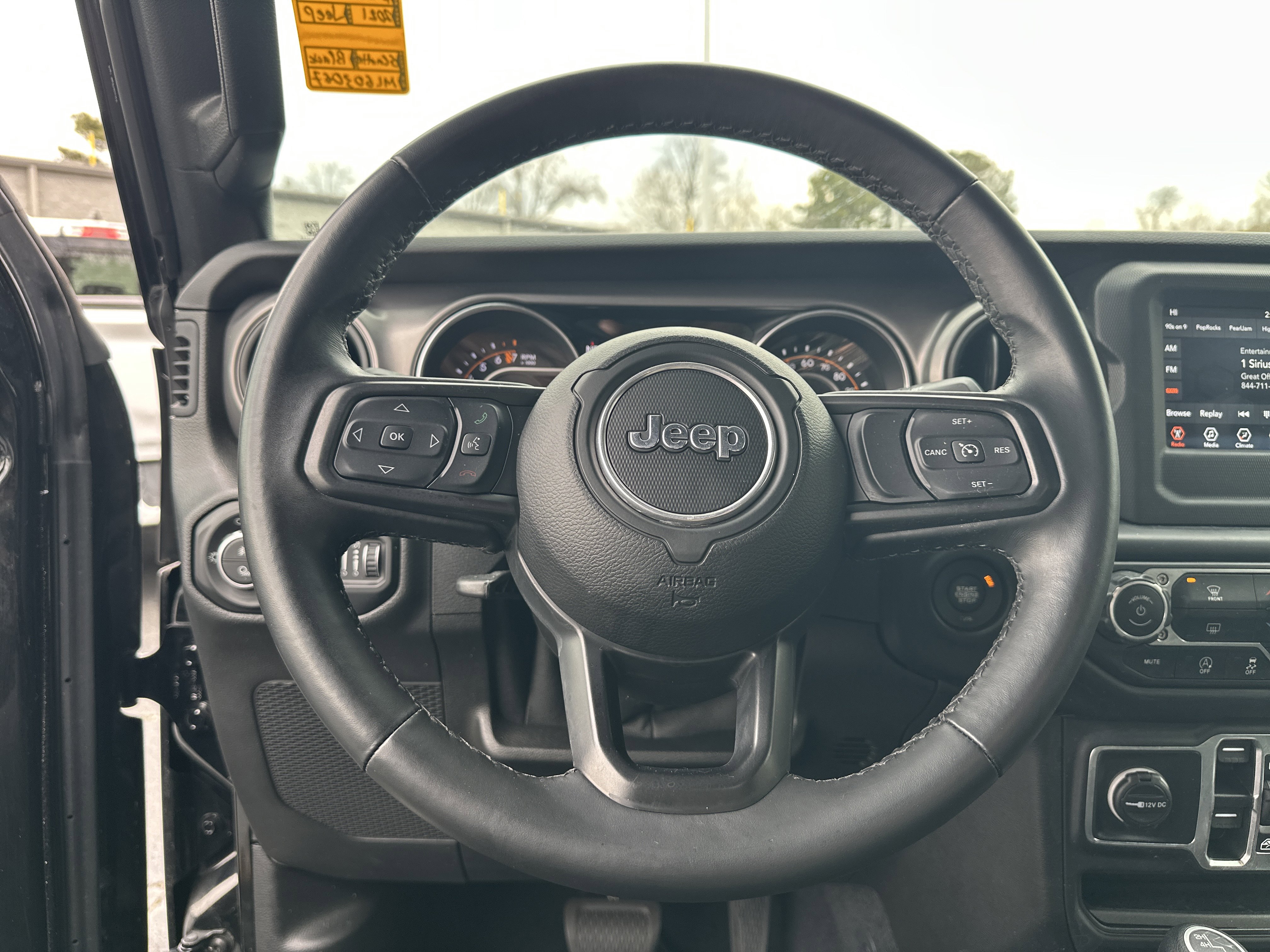 Used 2021 Jeep Gladiator Sport image 26