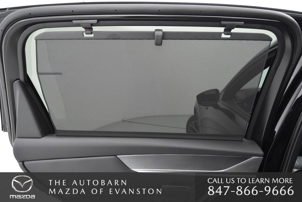 Used 2025 MAZDA CX-70 Plug-In Hybrid w/ Premium Plus image 31