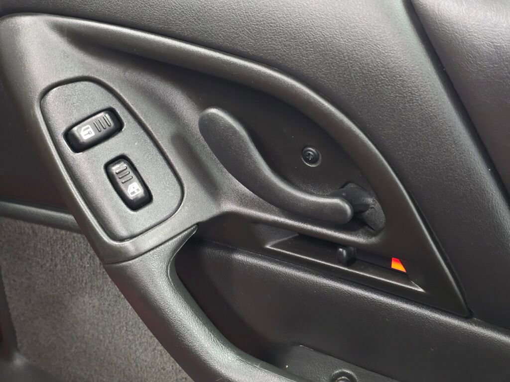 Used 2002 Chevrolet Camaro Z28 w/ SS Performance/Appearance Pkg image 68