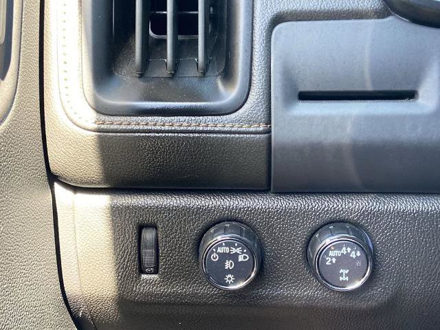 Used 2022 GMC Canyon AT4 AWD/4WD image 12