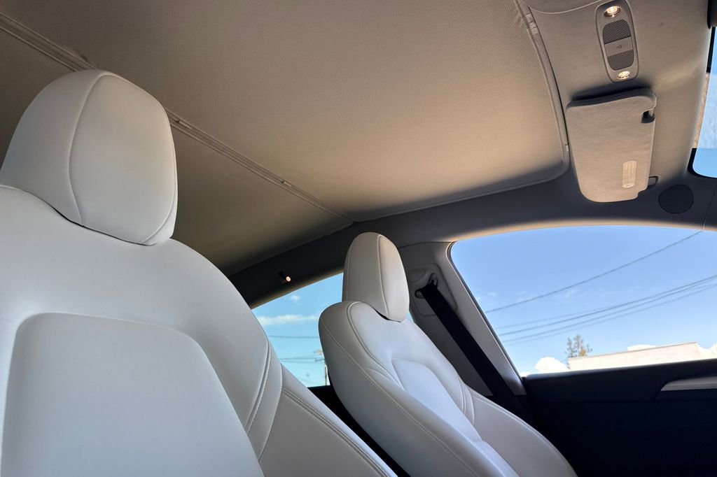 Used 2023 Tesla Model Y Long Range AWD/4WD image 15
