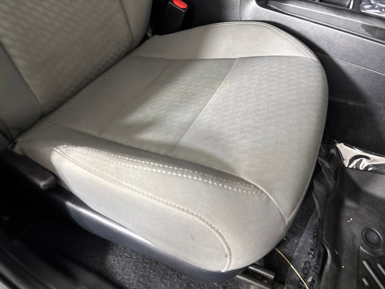 Used 2023 Toyota Tacoma SR w/ SR Convenience Package RWD image 27