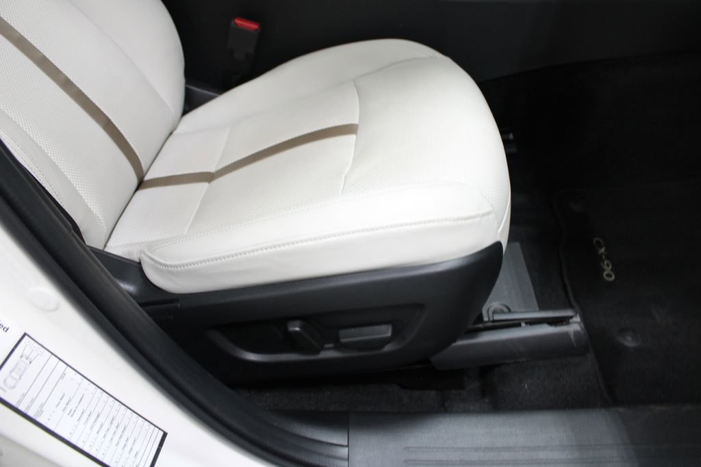 Used 2025 MAZDA CX-90 3.3 Turbo w/ Premium Plus Pkg image 24
