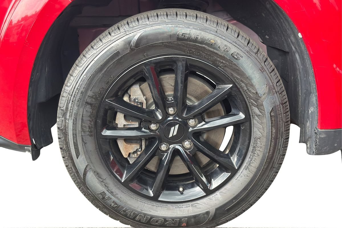 Used 2020 Dodge Journey SE w/ SE Popular Equipment Group FWD image 24