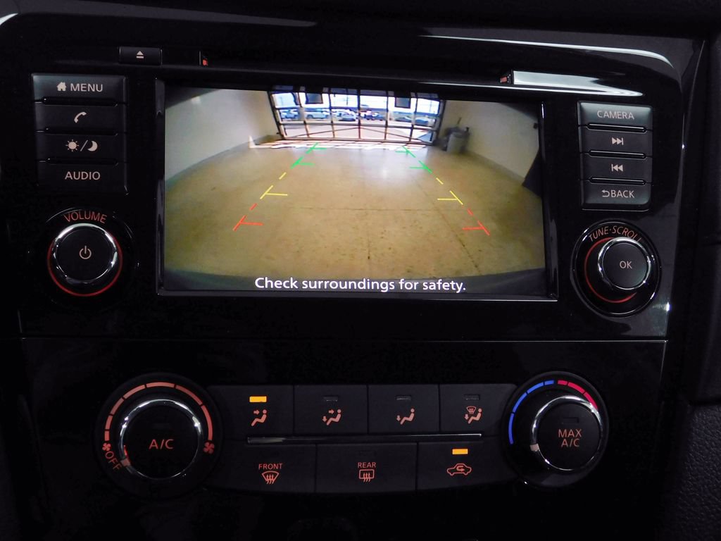 Used 2020 Nissan Rogue SV AWD/4WD image 38