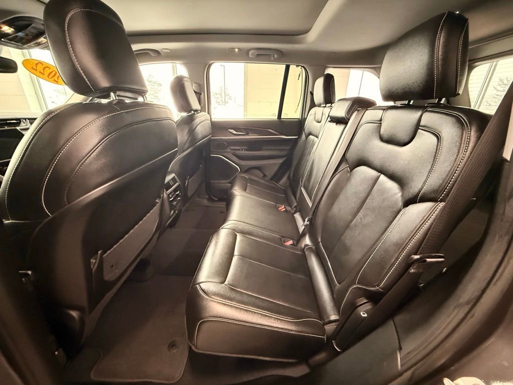 Used 2022 Jeep Grand Cherokee Limited 4xe image 20