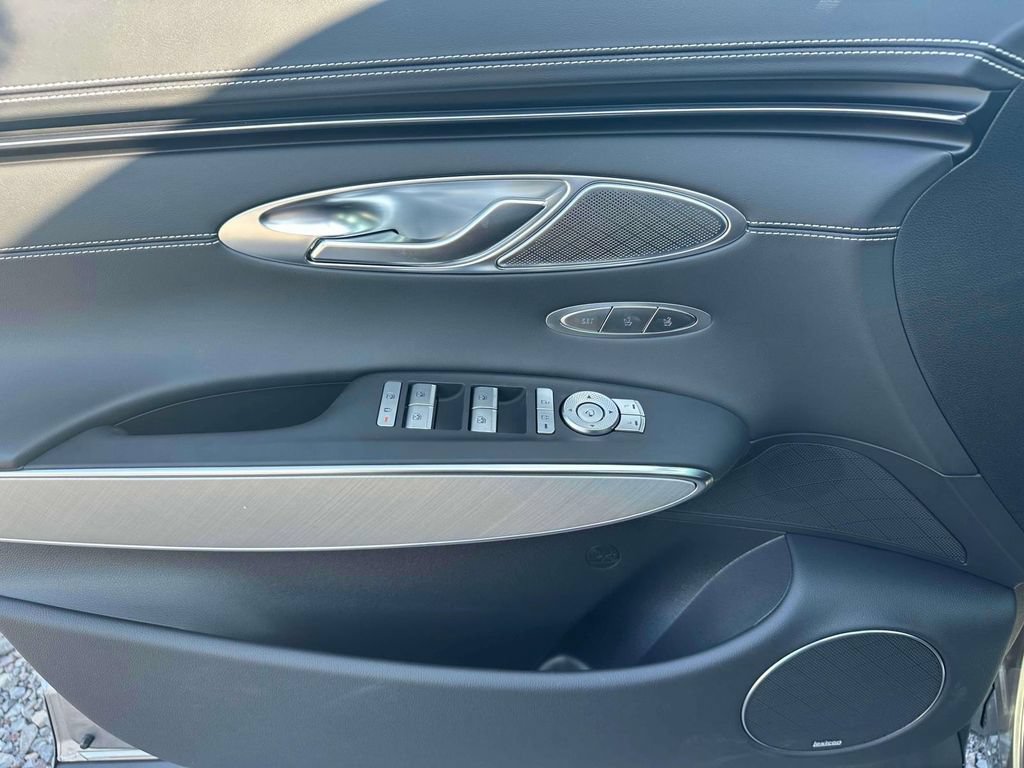 New 2025 Genesis Electrified GV70 w/ Prestige Package AWD/4WD image 12