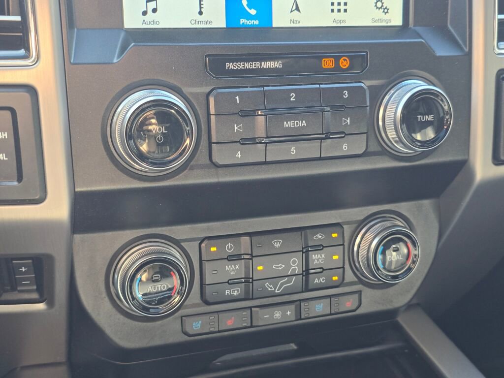 Used 2019 Ford F350 Platinum w/ Platinum Ultimate Package image 28