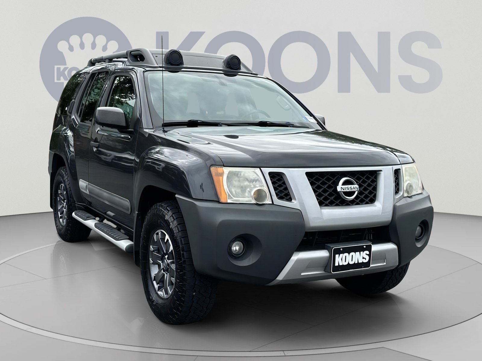 Used 2015 Nissan Xterra PRO-4X AWD/4WD image 2