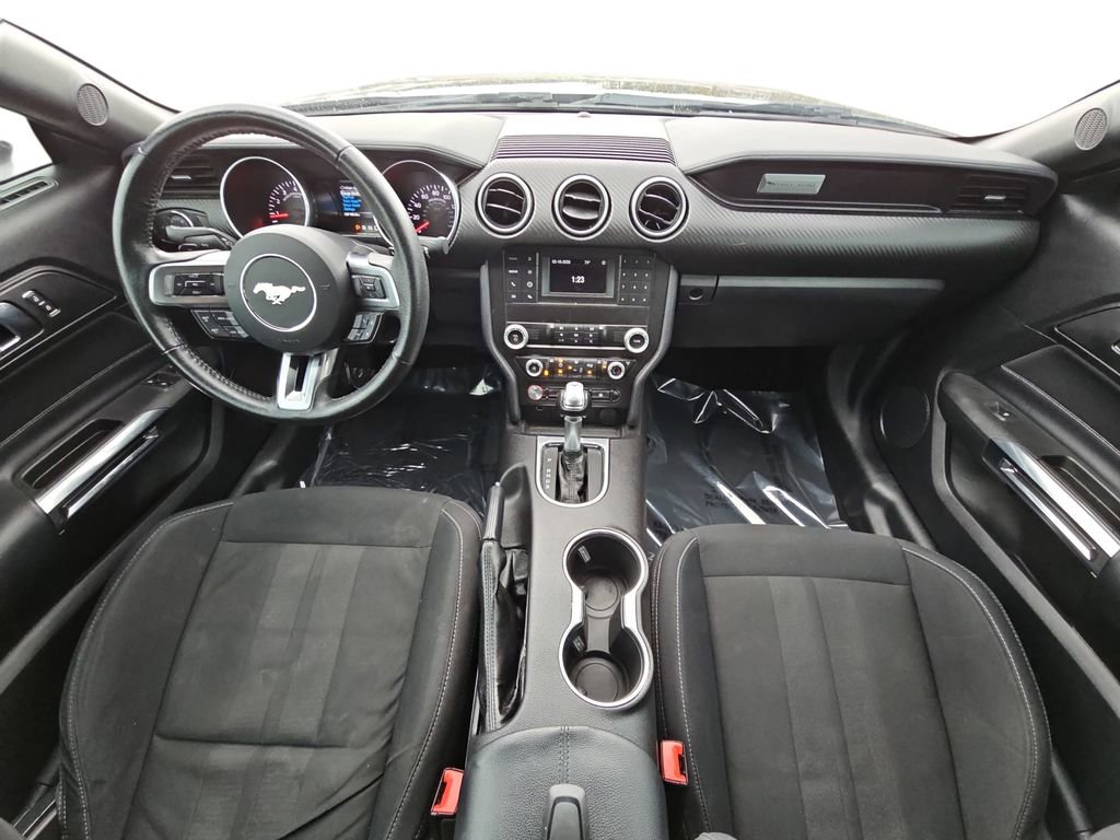 Used 2019 Ford Mustang EcoBoost image 12
