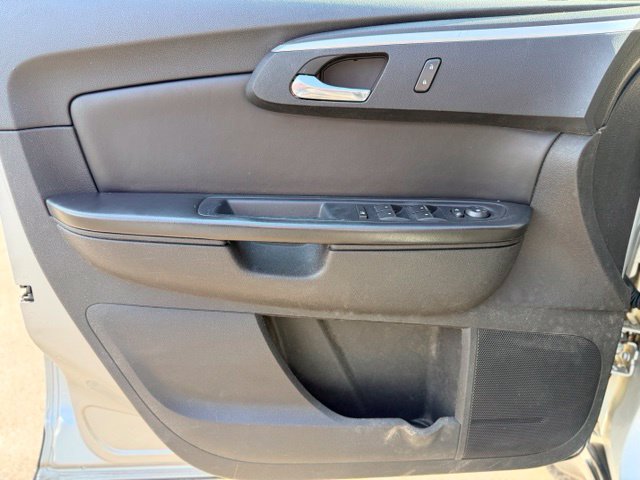 Used 2012 Chevrolet Traverse LT w/ LPO, 'HIT The Road' Package FWD image 15