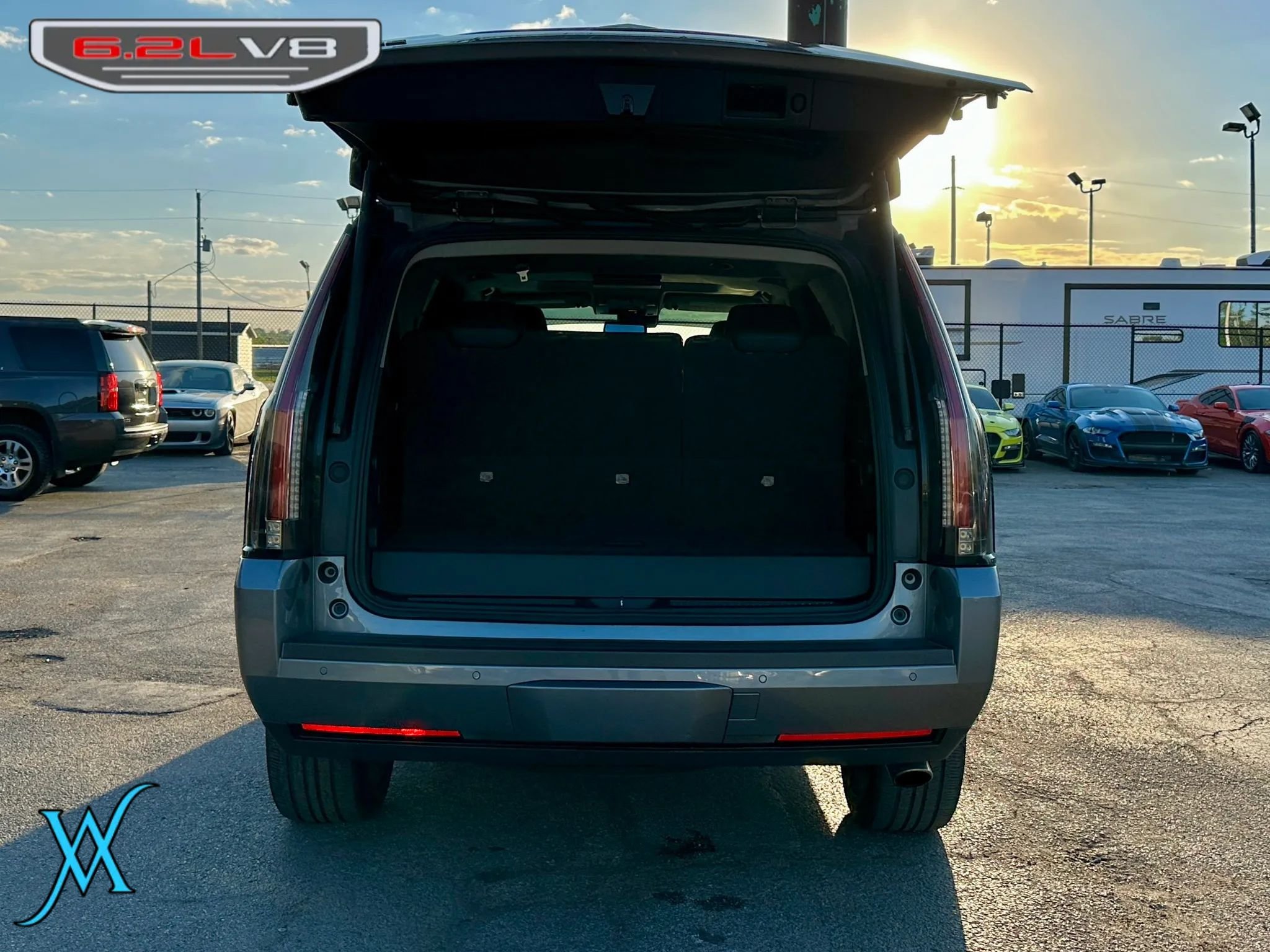 Used 2020 Cadillac Escalade Luxury AWD/4WD image 39
