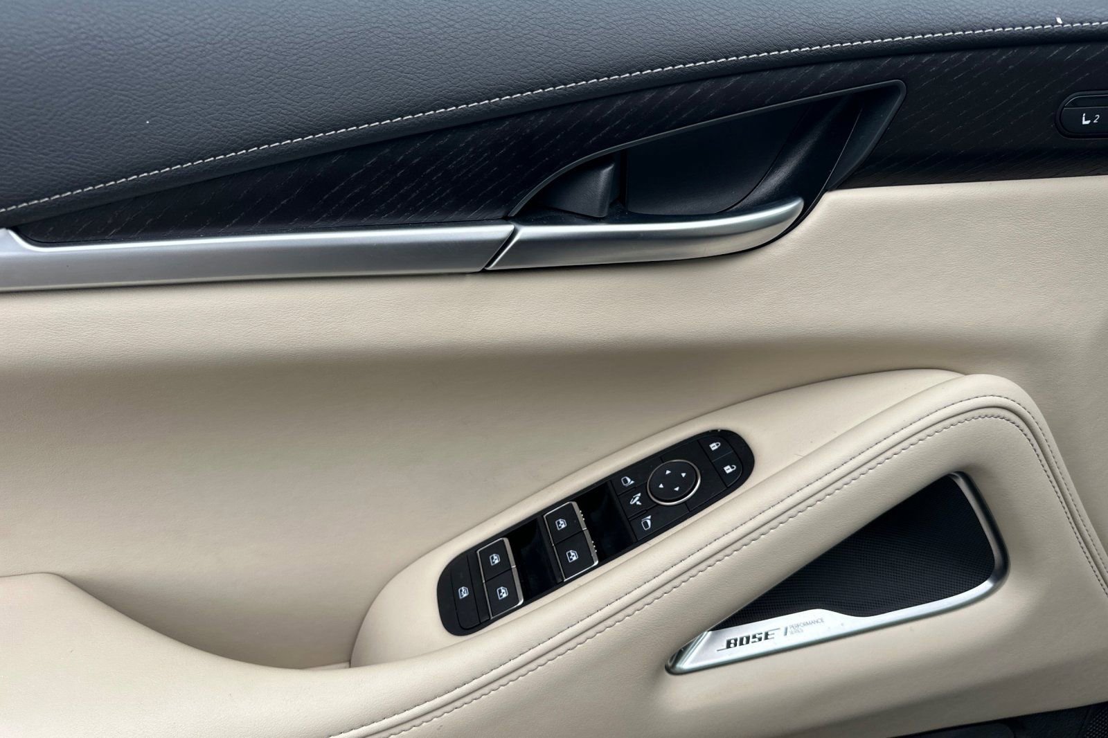 Certified 2025 INFINITI QX60 Sensory AWD/4WD image 12