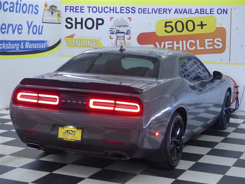 Used 2018 Dodge Challenger R/T Scat Pack w/ Leather Interior Group RWD image 7