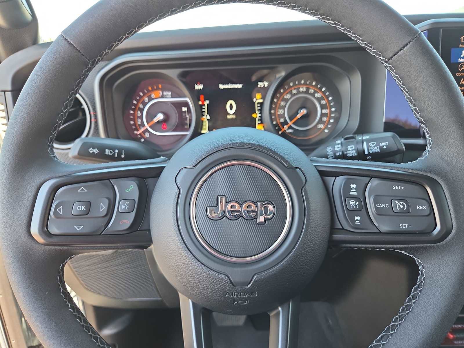 New 2026 Jeep Wrangler Unlimited Rubicon AWD/4WD image 23