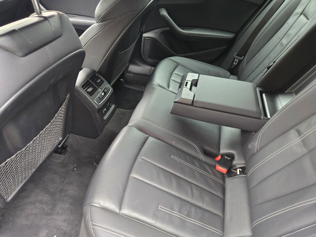 Certified 2022 Audi A4 2.0T Premium Plus w/ Premium Plus Package image 38