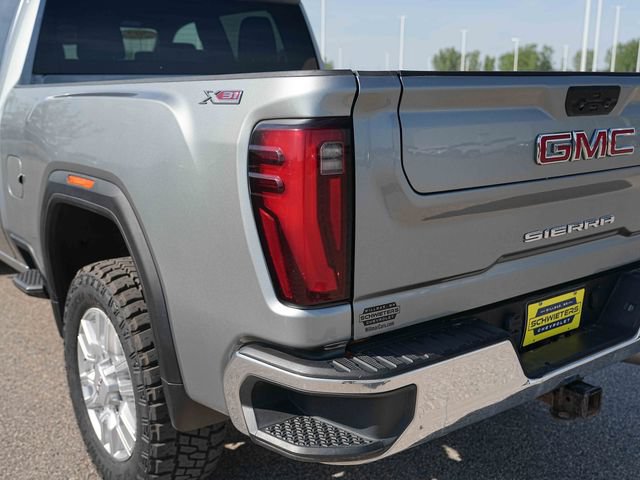 Used 2024 GMC Sierra 2500 SLT AWD/4WD image 9