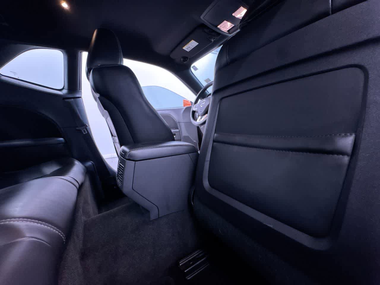 Used 2014 Dodge Challenger SXT Plus RWD image 36