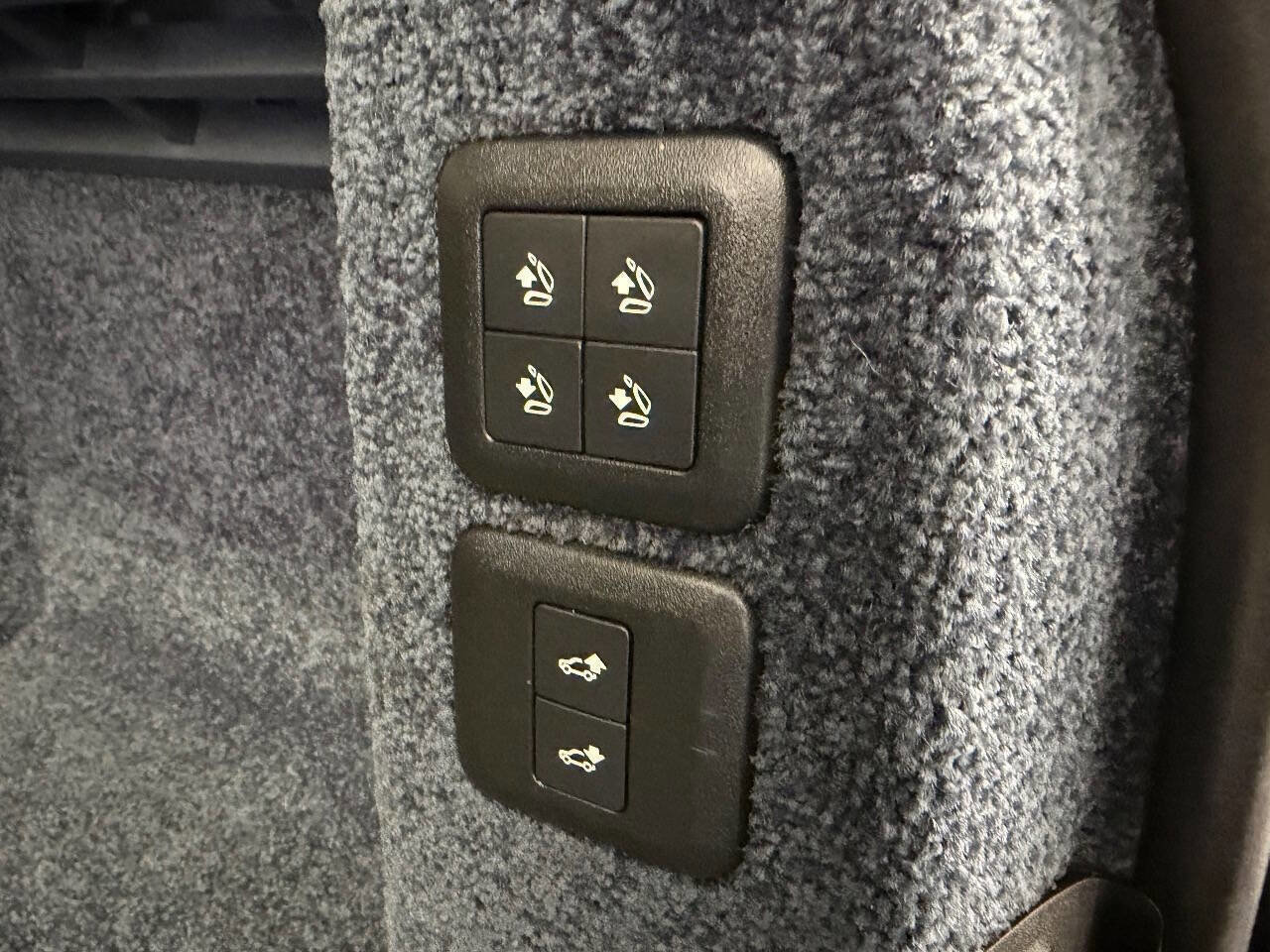 Used 2019 Land Rover Range Rover Supercharged image 12