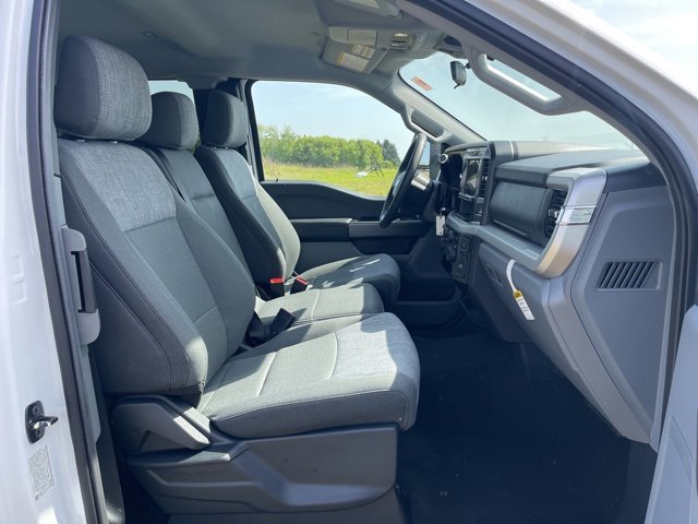 New 2025 Ford F350 XLT image 25