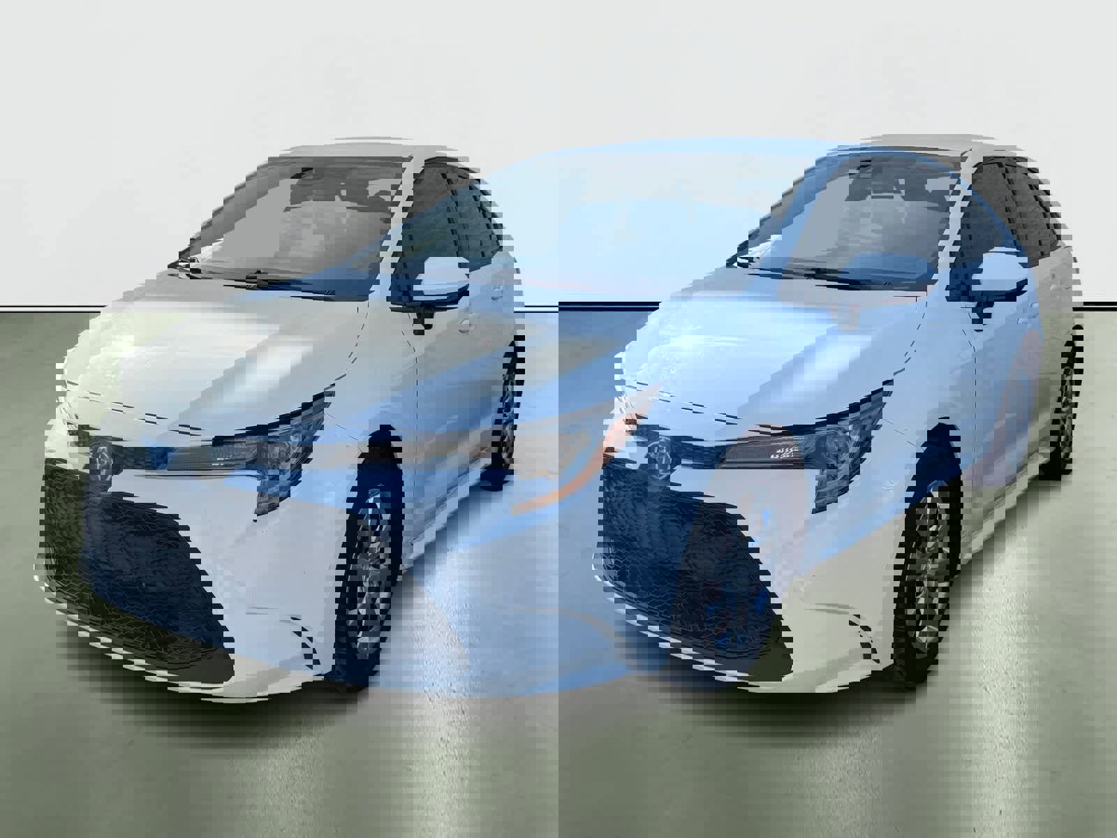 Used 2021 Toyota Corolla LE image 2