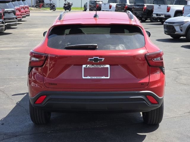 New 2026 Chevrolet Trax LT w/ Driver Confidence Package FWD image 20
