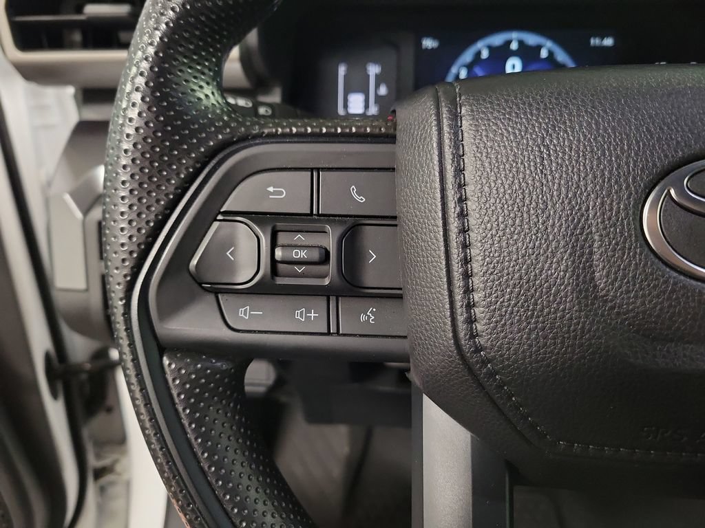 Used 2025 Toyota Tacoma SR5 RWD image 27