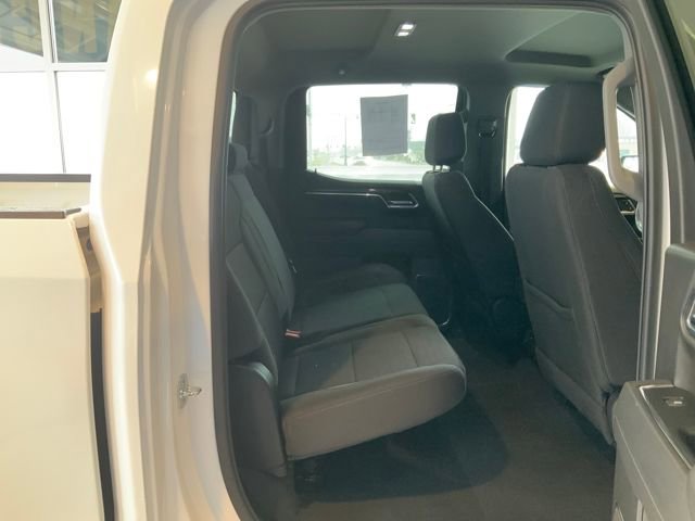 Used 2025 Chevrolet Silverado 1500 LT AWD/4WD image 17