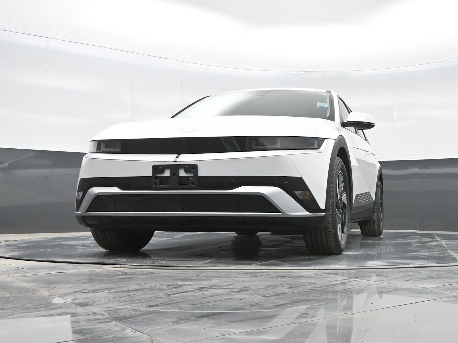 New 2025 Hyundai Ioniq 5 SE image 33