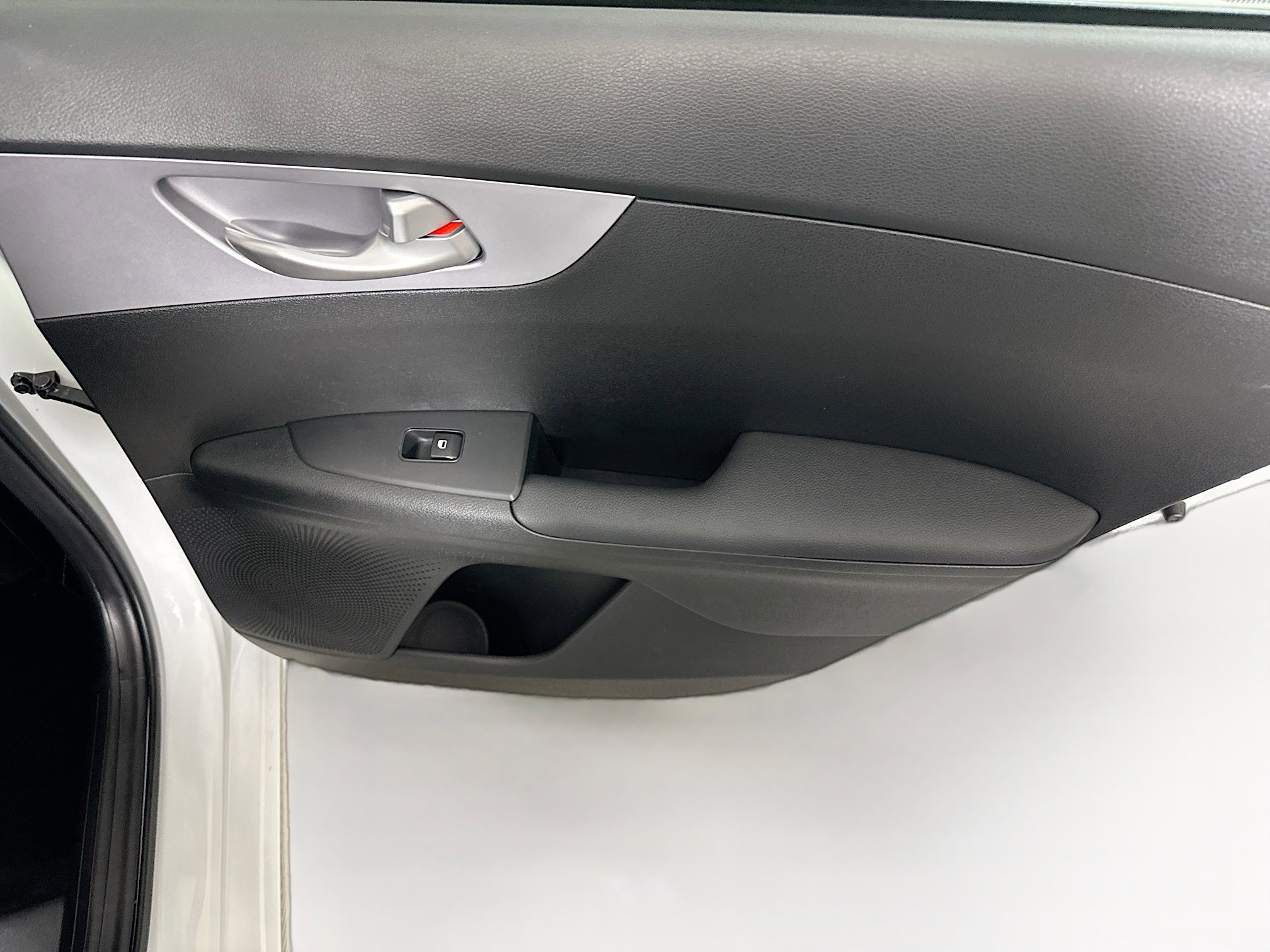 Used 2024 Kia Forte LXS image 27