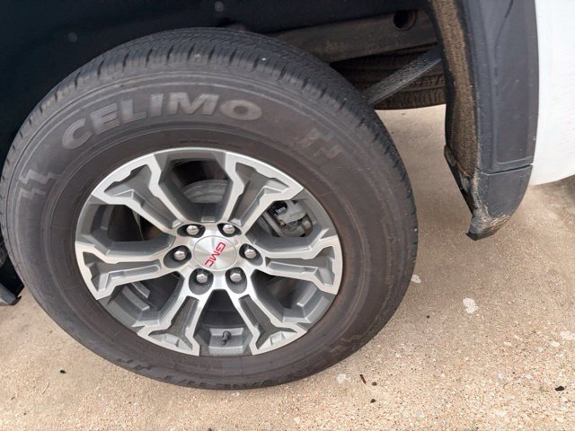 Used 2025 GMC Sierra 1500 SLT AWD/4WD image 4