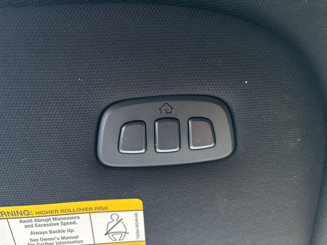 Used 2023 Ford F150 Lariat image 31