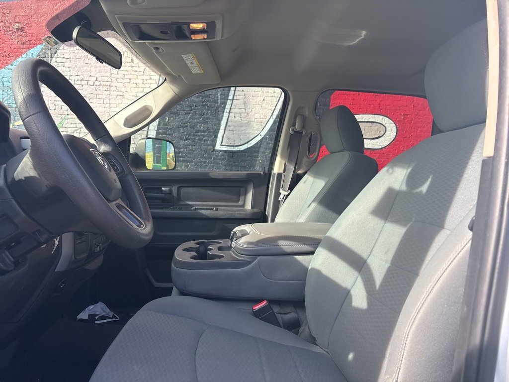 Used 2017 RAM 2500 Tradesman w/ Chrome Appearance Group image 11