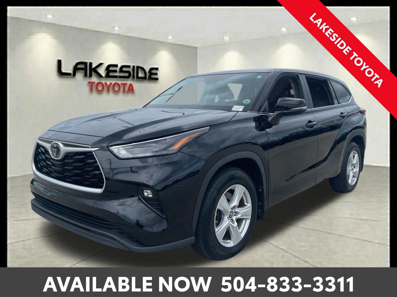 Used 2023 Toyota Highlander LE