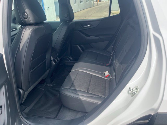 New 2027 Chevrolet Equinox LT w/ Convenience Package II FWD image 14