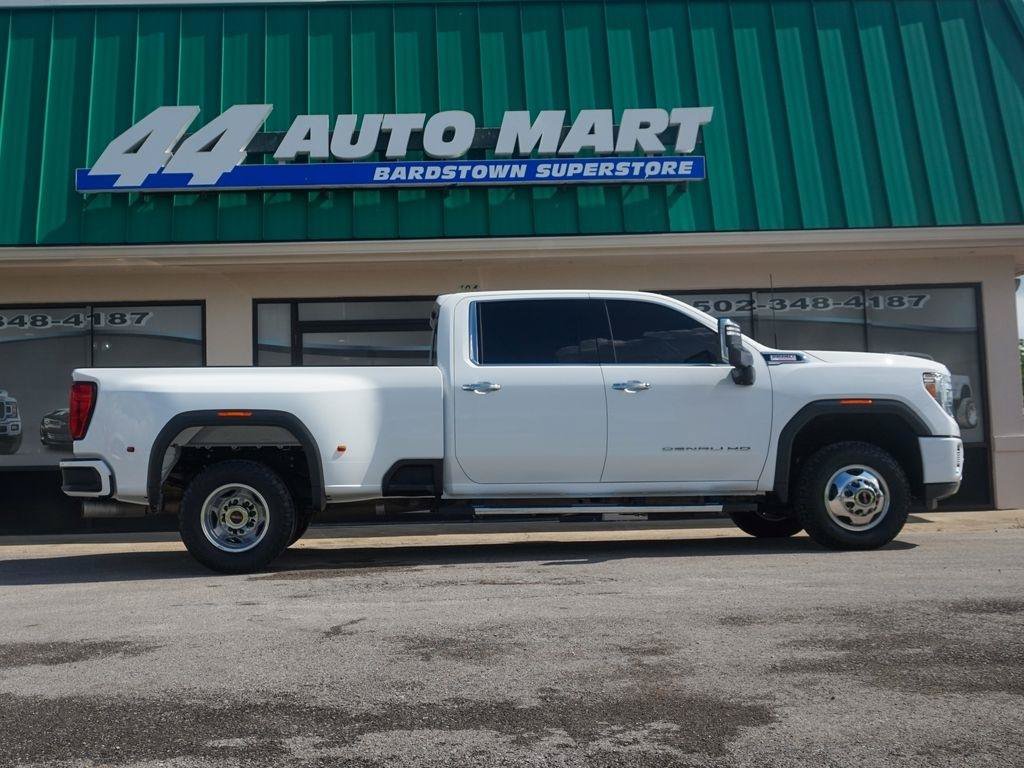 Used 2020 GMC Sierra 3500 Denali w/ Denali Ultimate Package AWD/4WD image 2