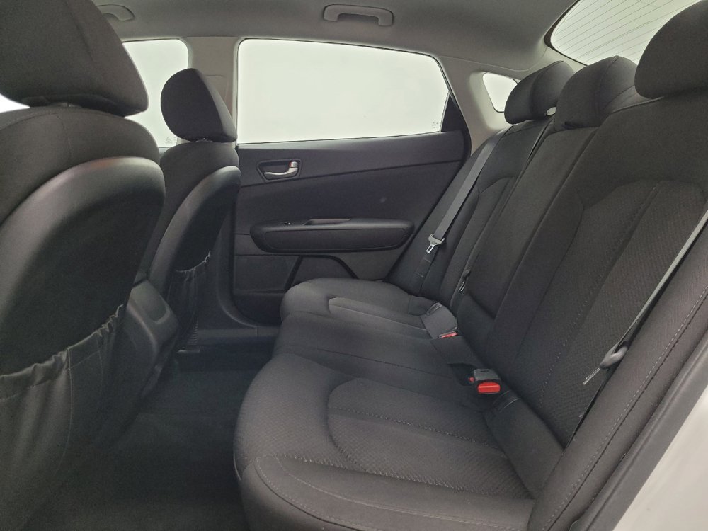 Used 2018 Kia Optima LX FWD image 18