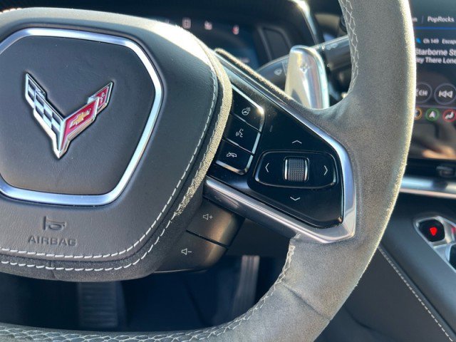 Used 2021 Chevrolet Corvette Stingray Premium Conv w/ Z51 Performance Package image 11