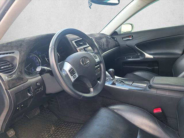 Used 2011 Lexus IS 250 w/ Premium Pkg Value Edition RWD image 9