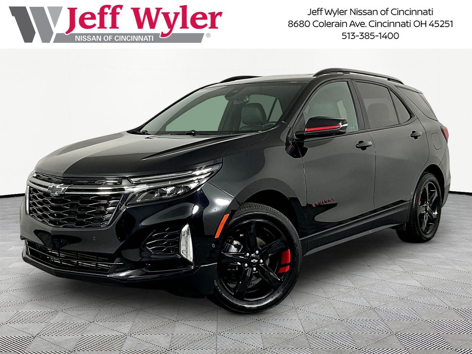 Used 2023 Chevrolet Equinox Premier AWD/4WD image 1