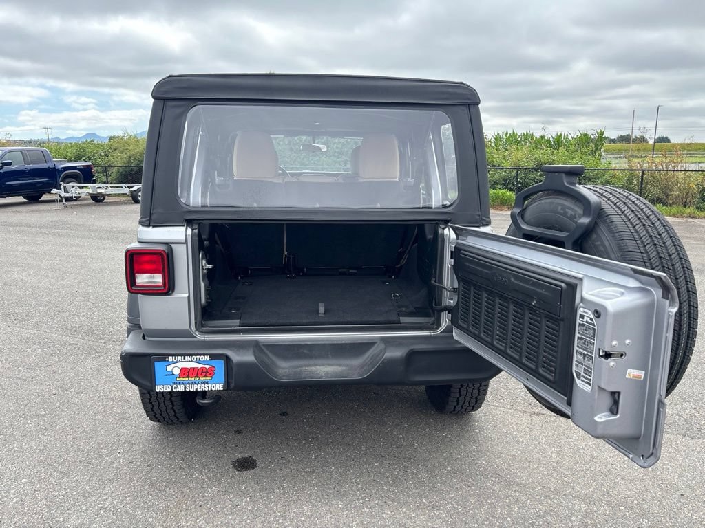 Used 2018 Jeep Wrangler Unlimited Sport AWD/4WD image 14