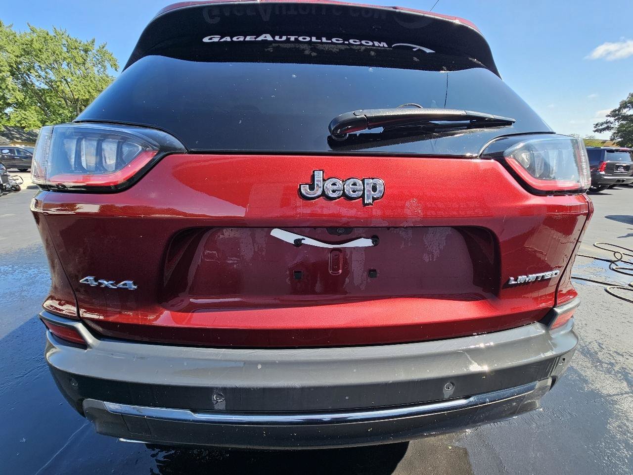 Used 2019 Jeep Cherokee Limited w/ Luxury Group AWD/4WD image 10