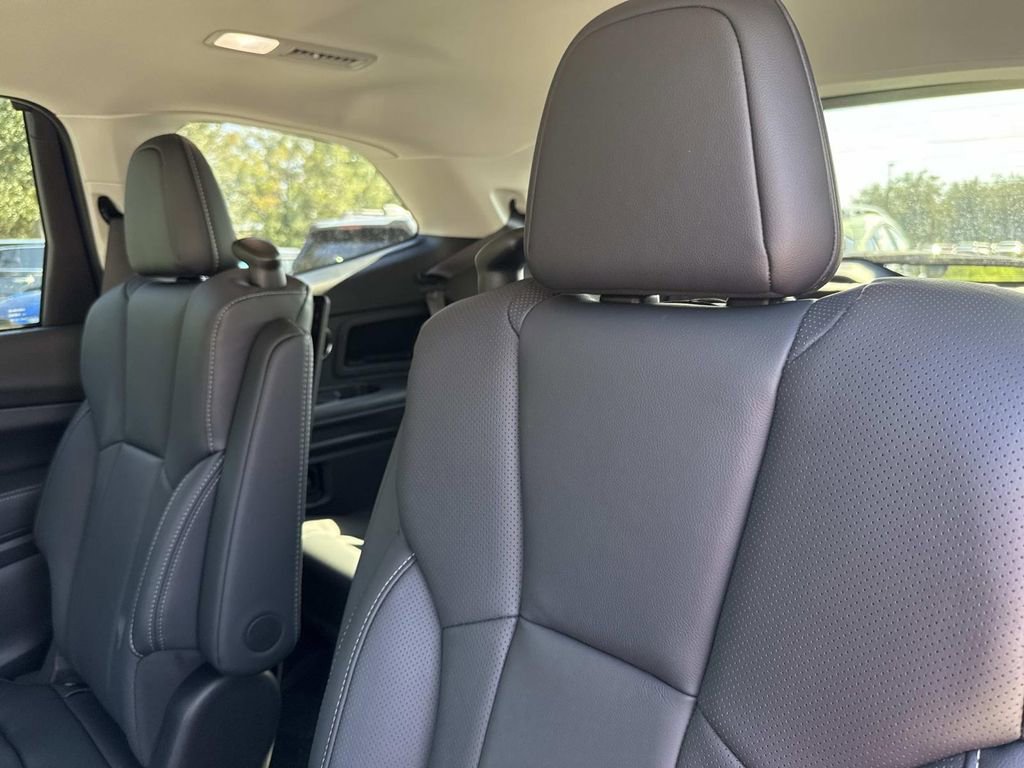 New 2026 Subaru Ascent Limited image 14