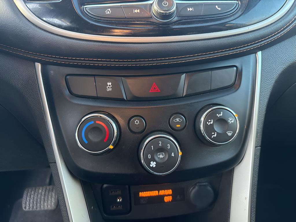 Used 2020 Chevrolet Trax LS w/ Tint and Cruise Package image 17