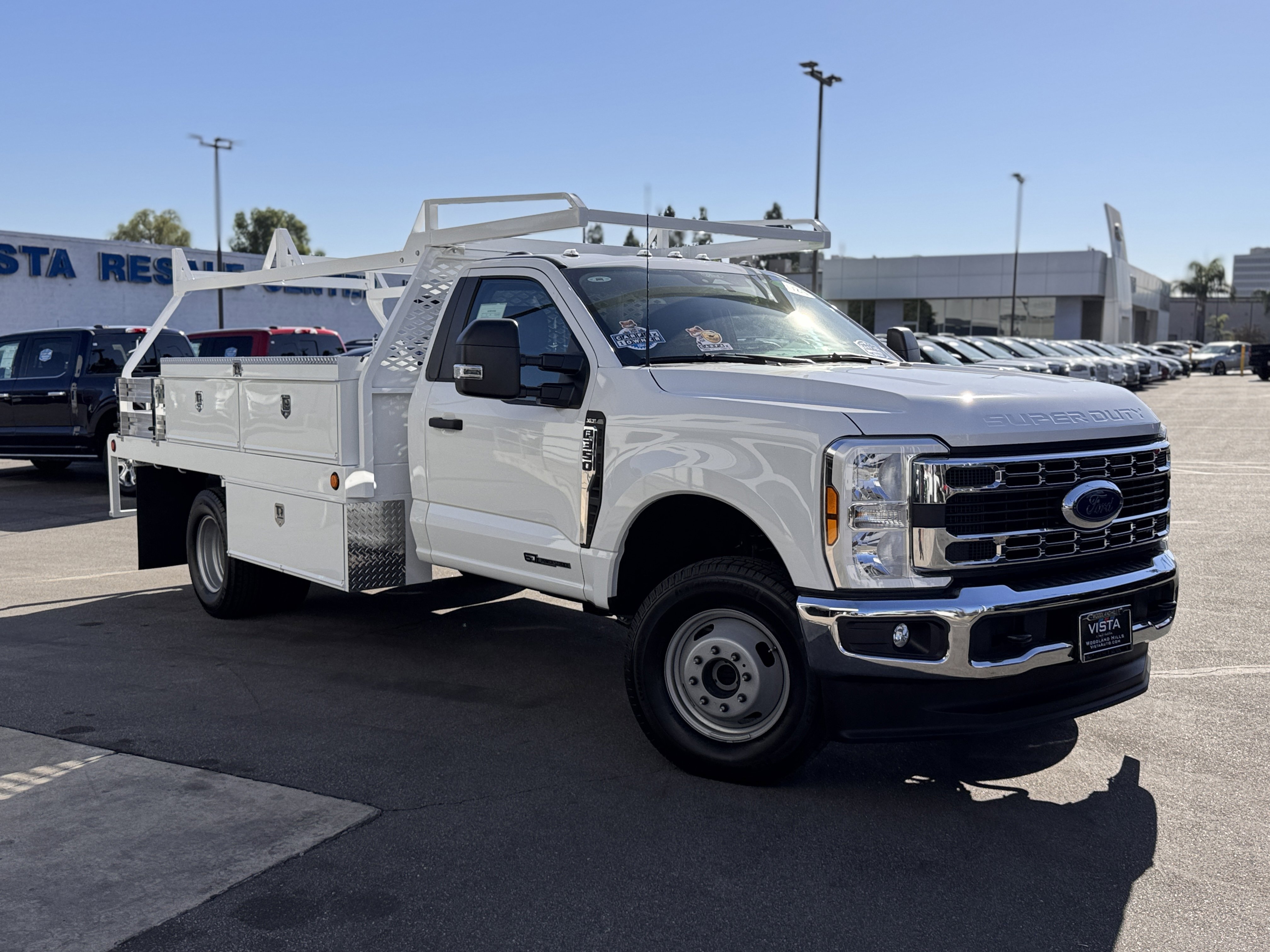 Used 2024 Ford F350 XLT w/ XLT Value Package image 2