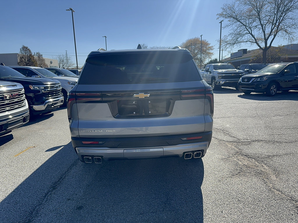 New 2027 Chevrolet Traverse LT AWD/4WD image 4