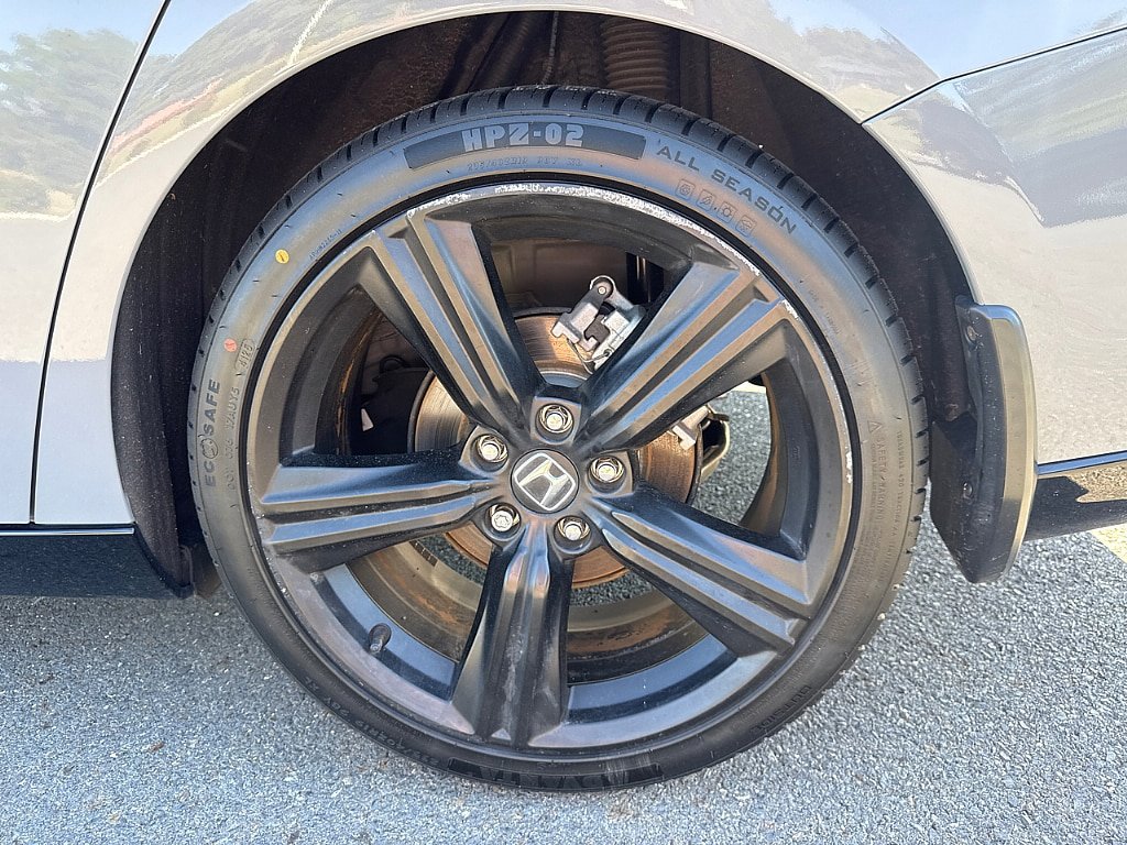Used 2024 Honda Accord Sport image 6