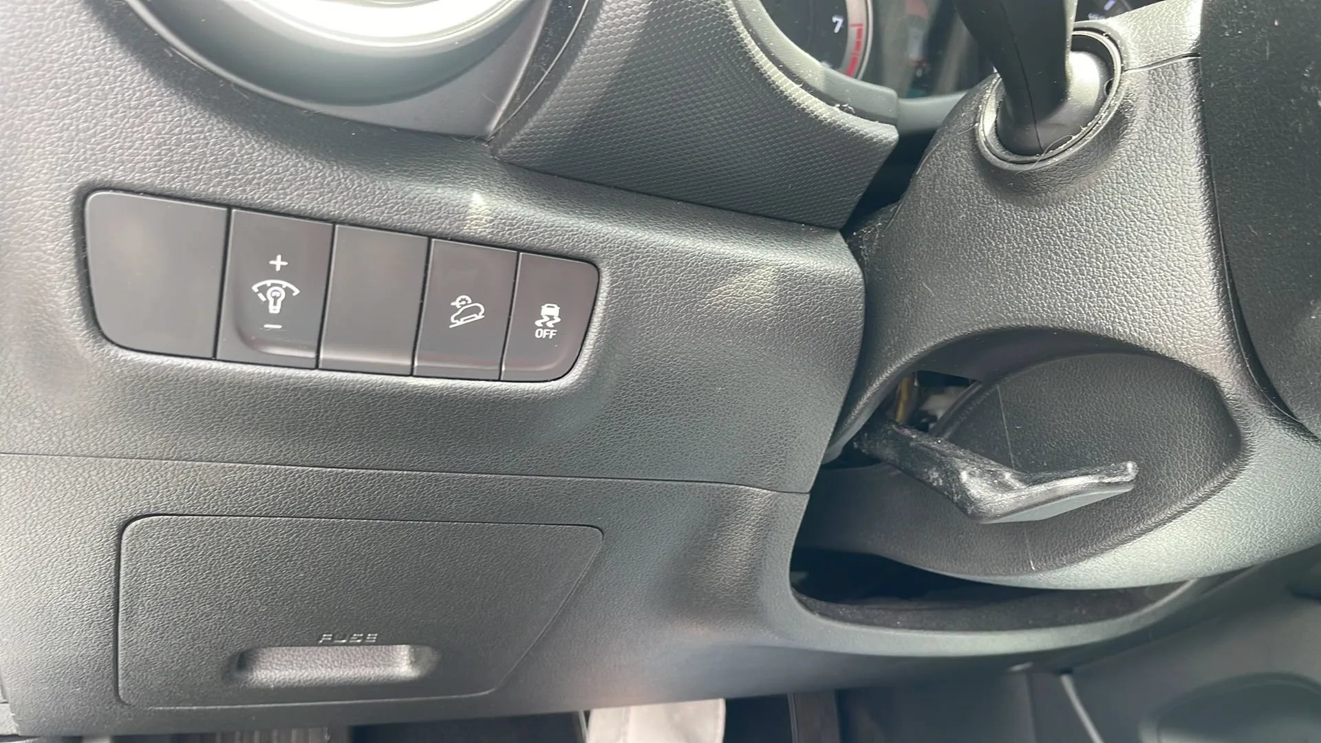 Used 2022 Hyundai Kona SEL w/ Convenience Package FWD image 19