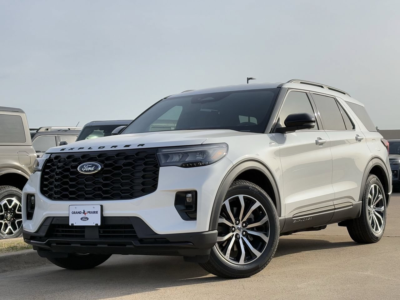 New 2026 Ford Explorer ST-Line RWD image 37